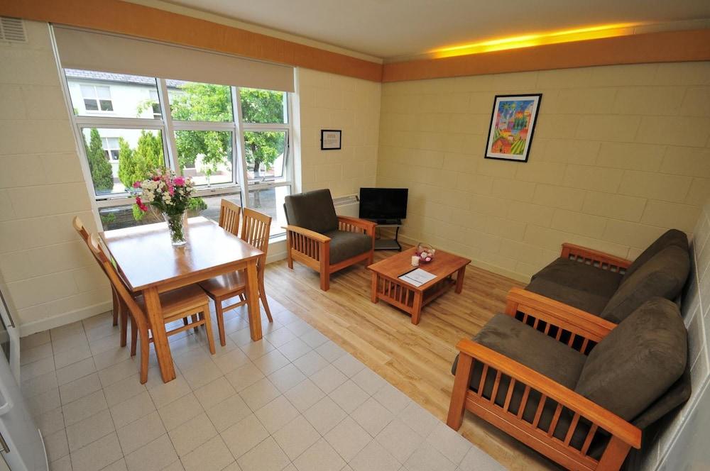 Corrib Village Rooms University Of Galway Kültér fotó