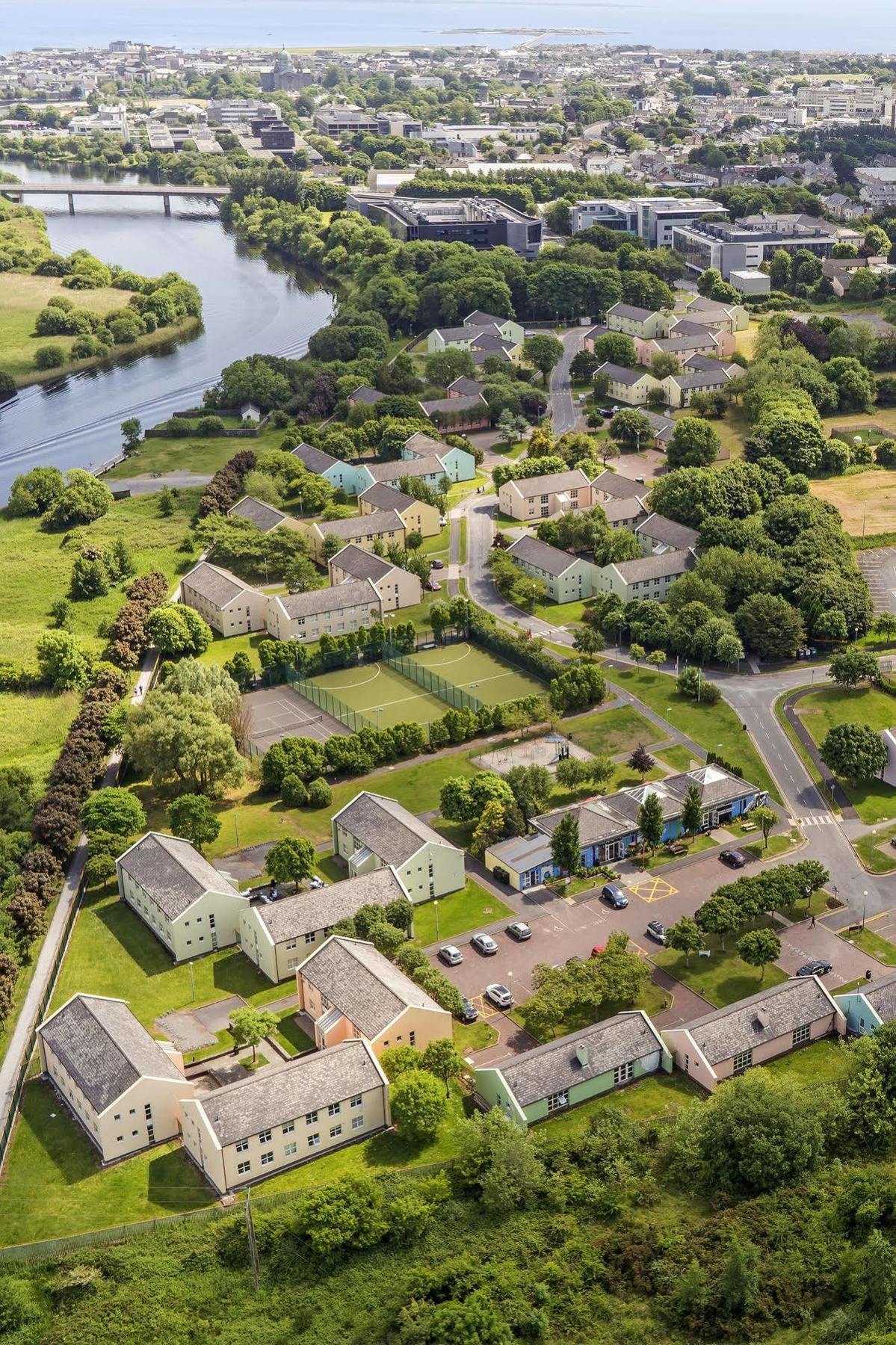 Corrib Village Rooms University Of Galway Kültér fotó