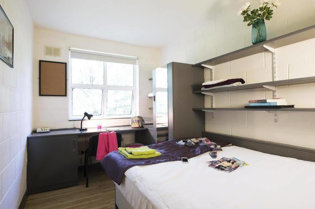 Corrib Village Rooms University Of Galway Kültér fotó